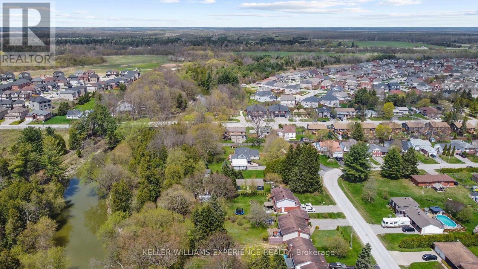 190 Centre Street, Essa (angus), Ontario