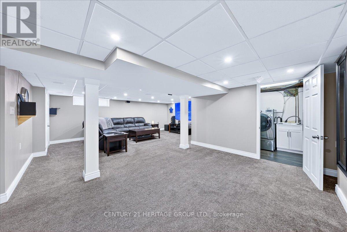 130 Rangoon Road, Toronto (eringate-centennial-west Deane), Ontario