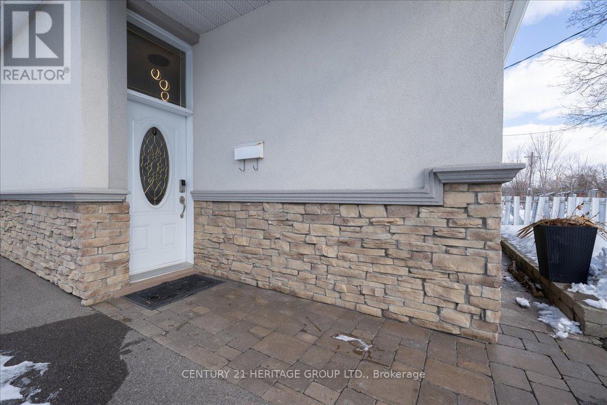 130 Rangoon Road, Toronto (eringate-centennial-west Deane), Ontario