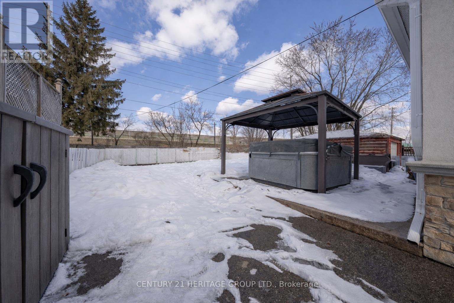 130 Rangoon Road, Toronto (eringate-centennial-west Deane), Ontario