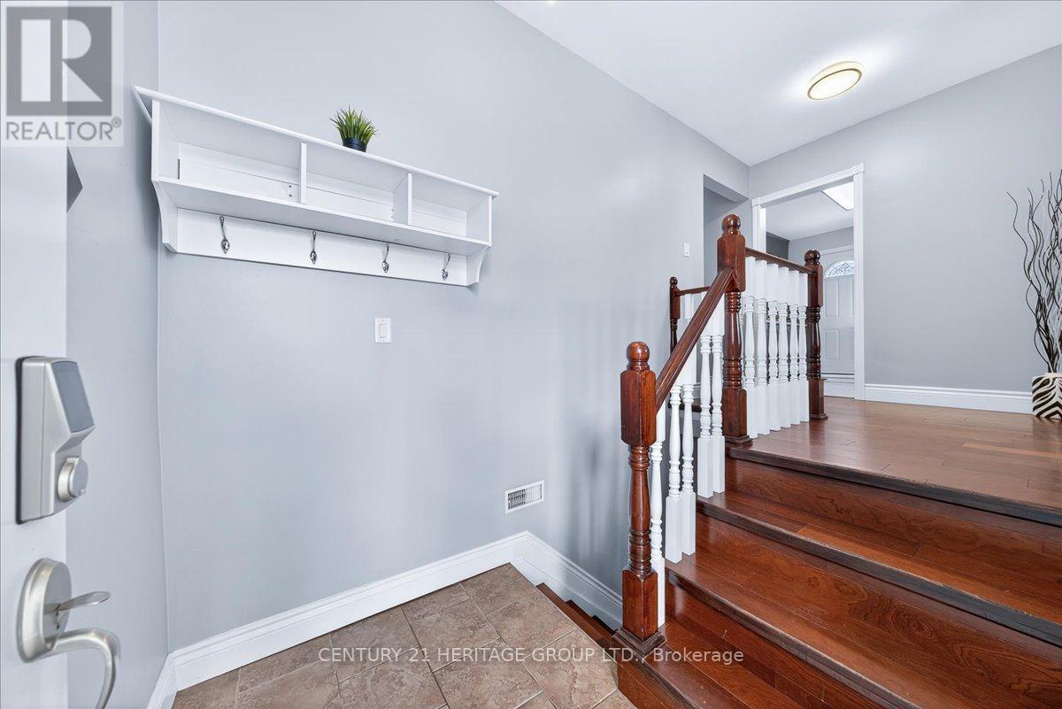 130 Rangoon Road, Toronto (eringate-centennial-west Deane), Ontario