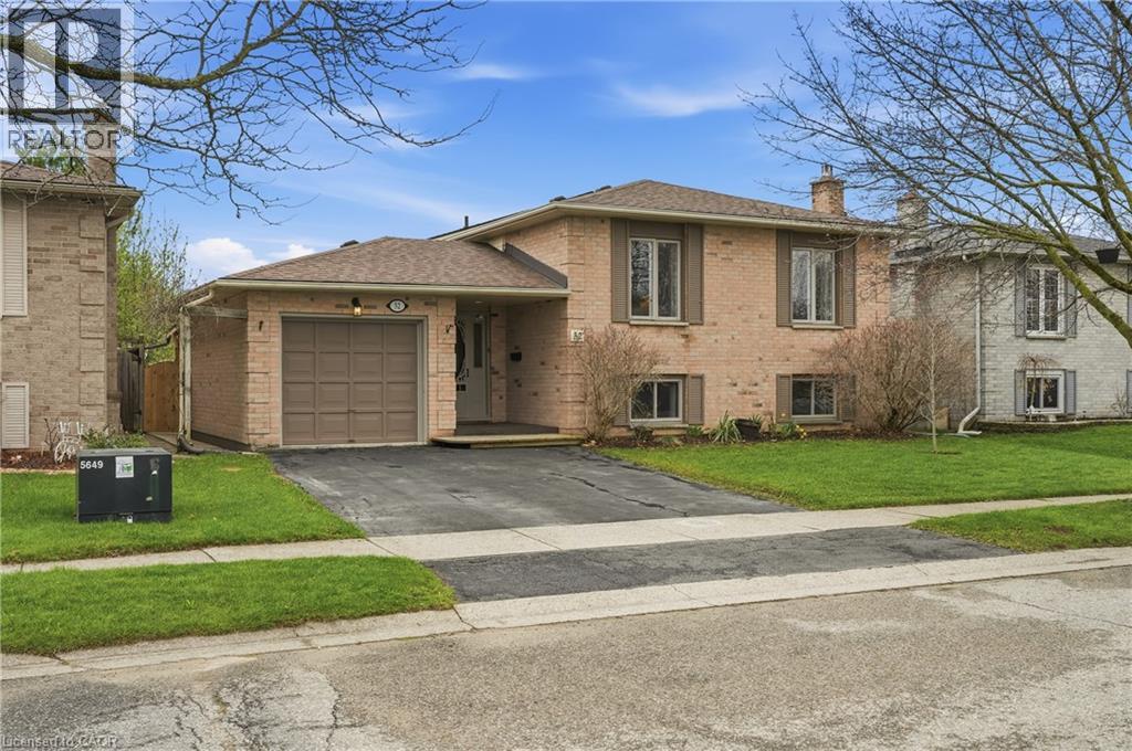 32 Hobart Crescent, Brantford, Ontario