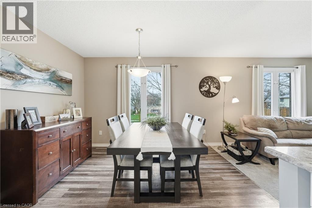 32 Hobart Crescent, Brantford, Ontario