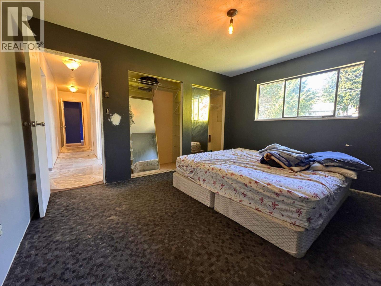 5799 Anchor Road, Sechelt, British Columbia