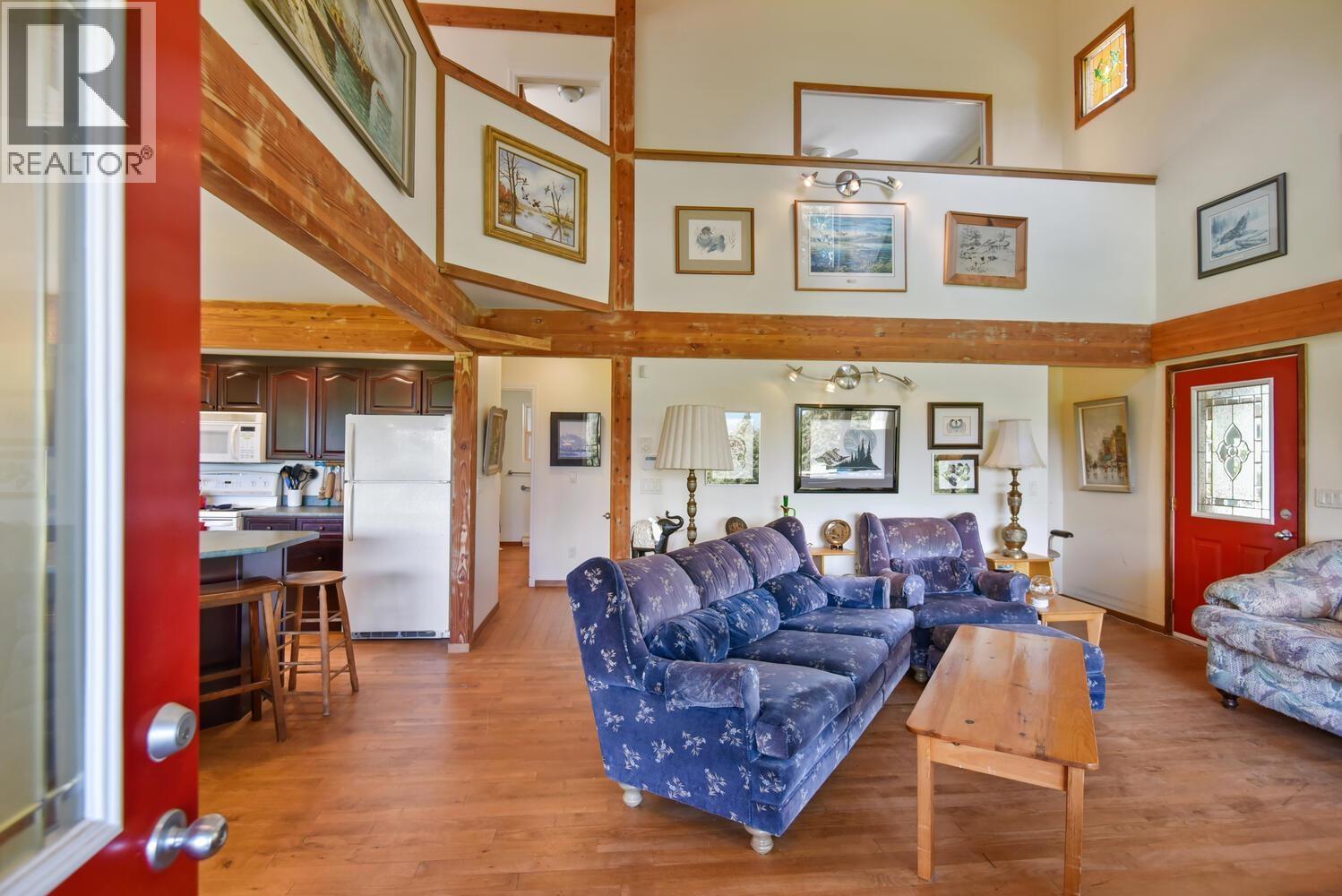 1685 Storvold Road, Gibsons, British Columbia