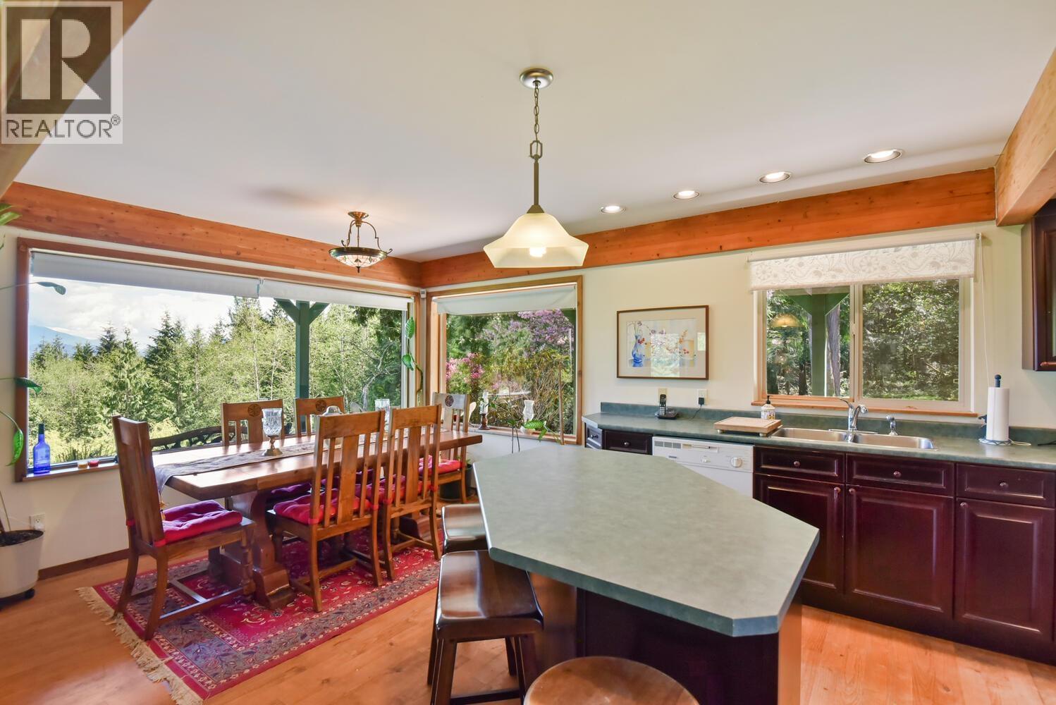 1685 Storvold Road, Gibsons, British Columbia