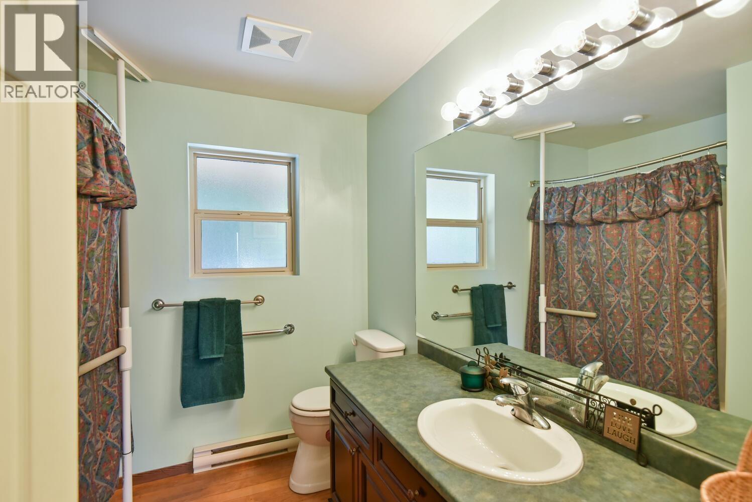 1685 Storvold Road, Gibsons, British Columbia