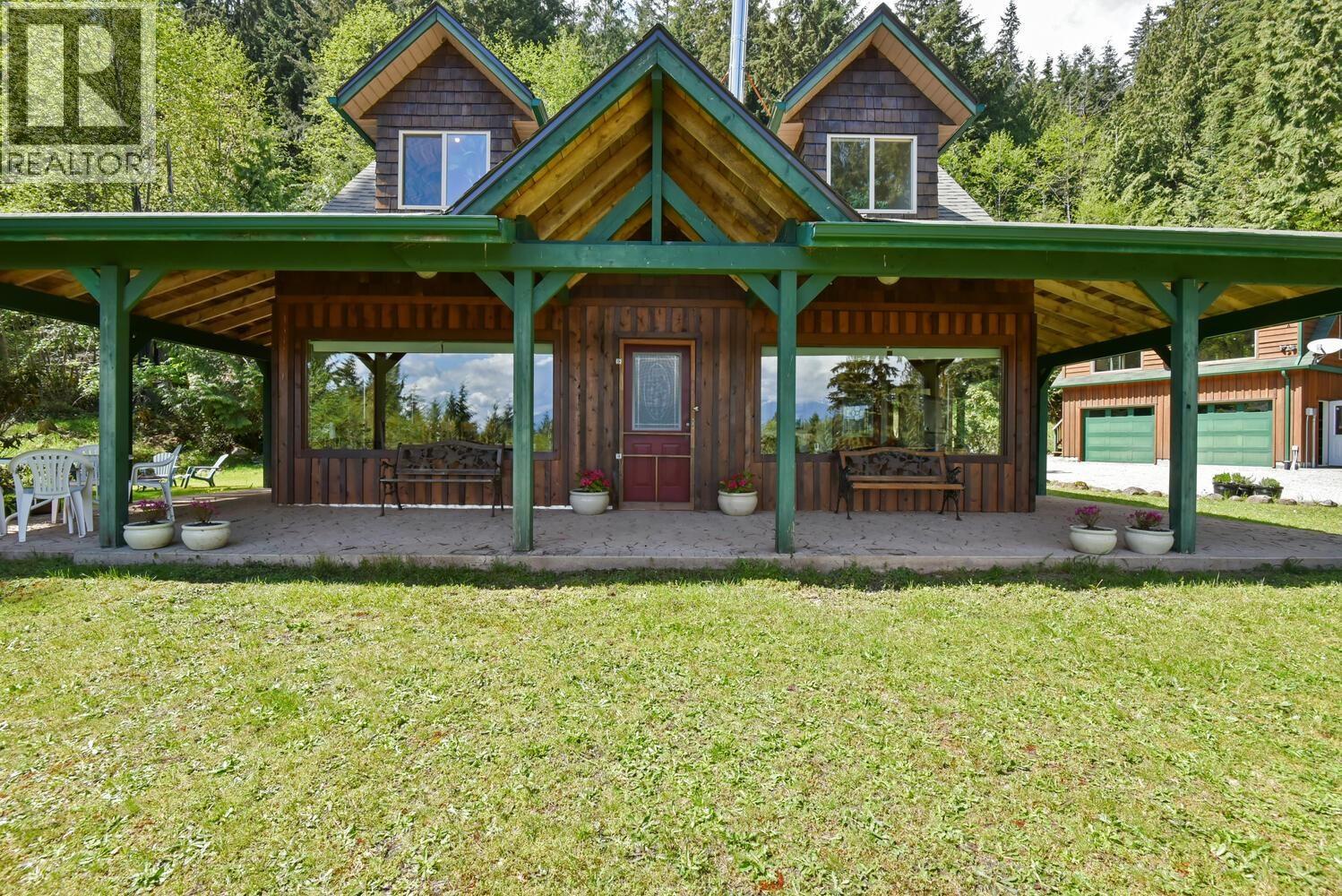 1685 Storvold Road, Gibsons, British Columbia