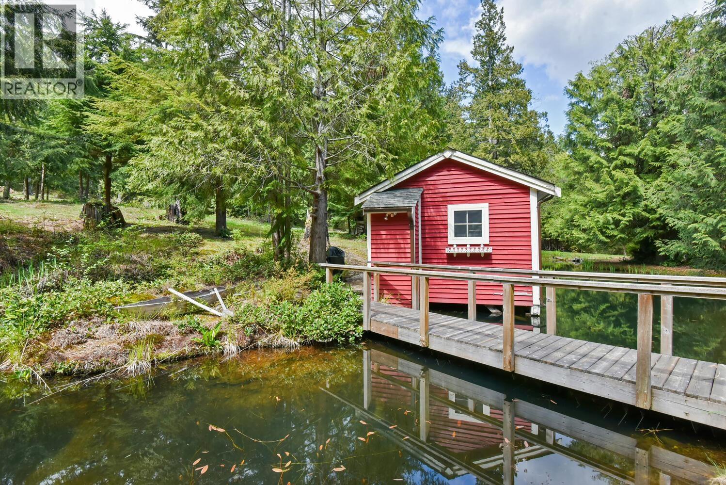 1685 Storvold Road, Gibsons, British Columbia