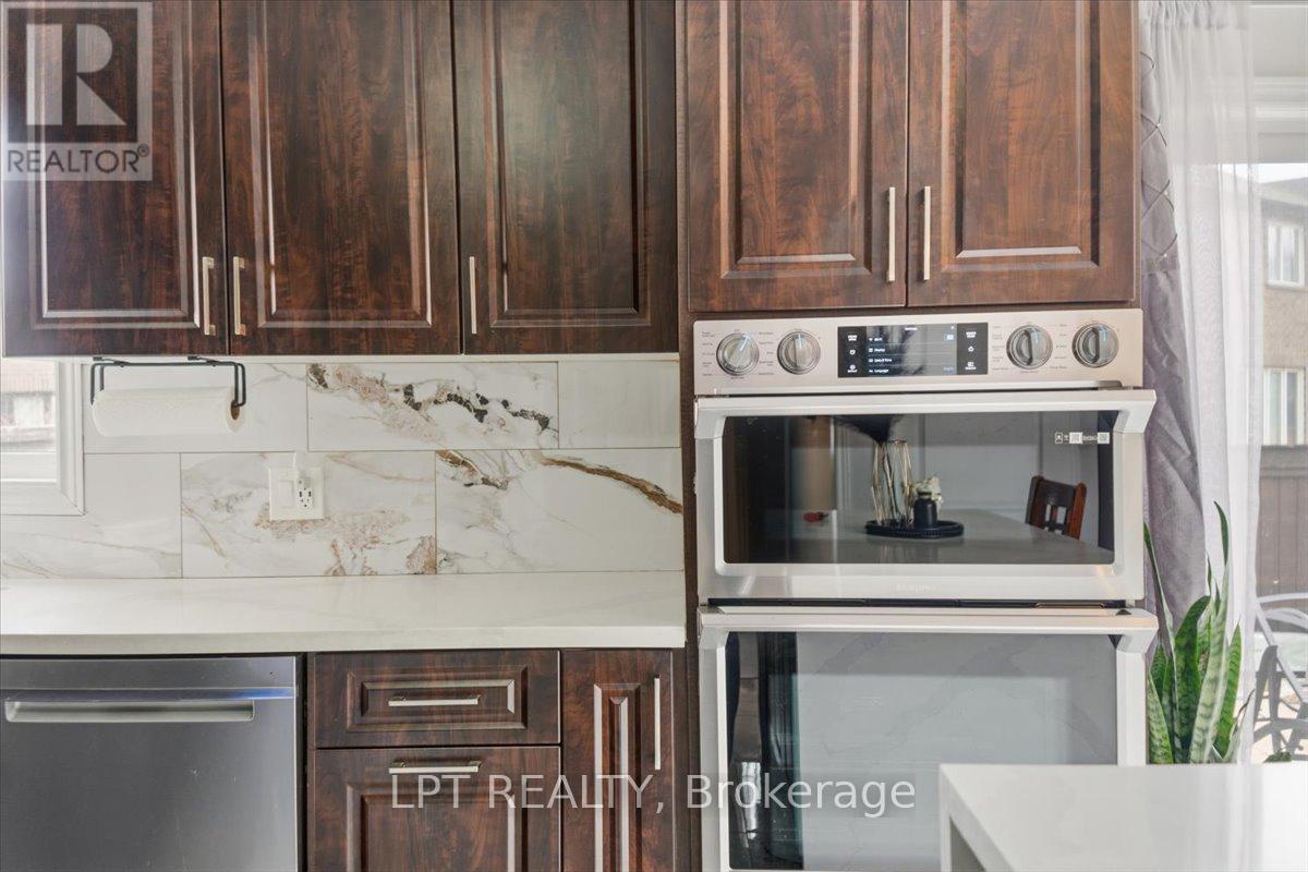 48 Nashville Circle, Hamilton (gershome), Ontario