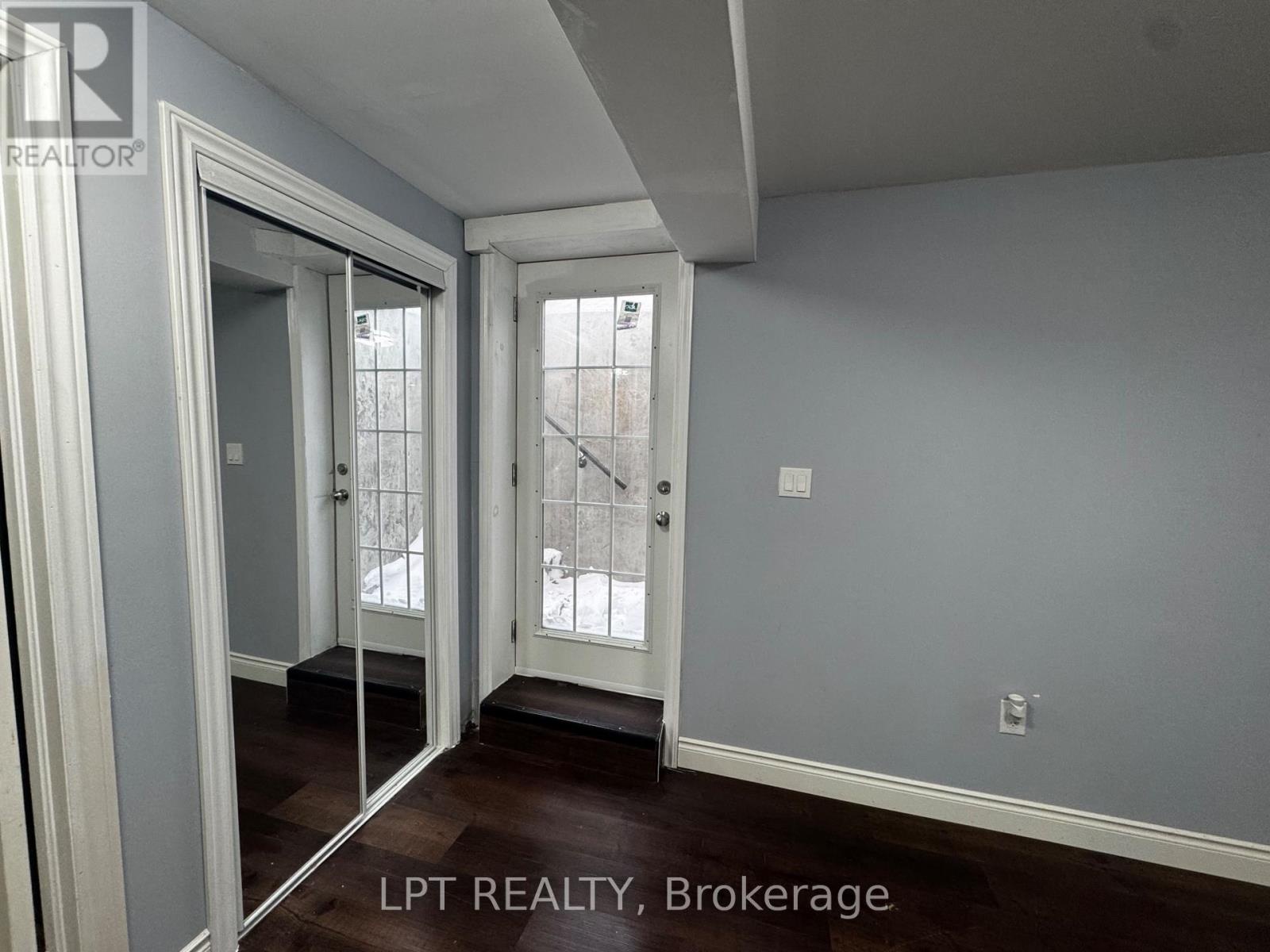 48 Nashville Circle, Hamilton (gershome), Ontario