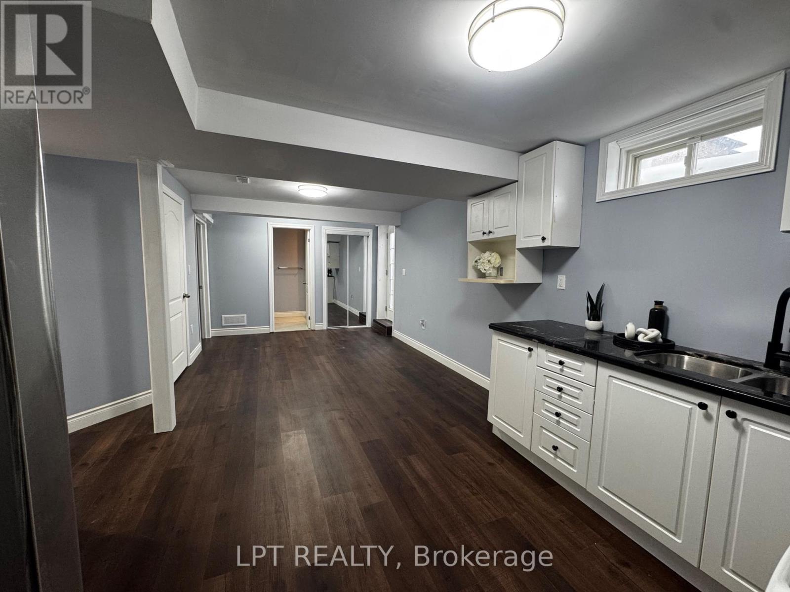 48 Nashville Circle, Hamilton (gershome), Ontario