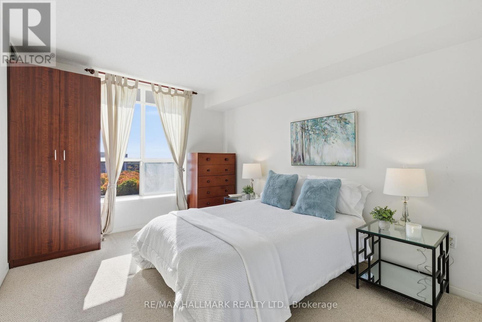 1801 - 21 Overlea Boulevard, Toronto (thorncliffe Park), Ontario