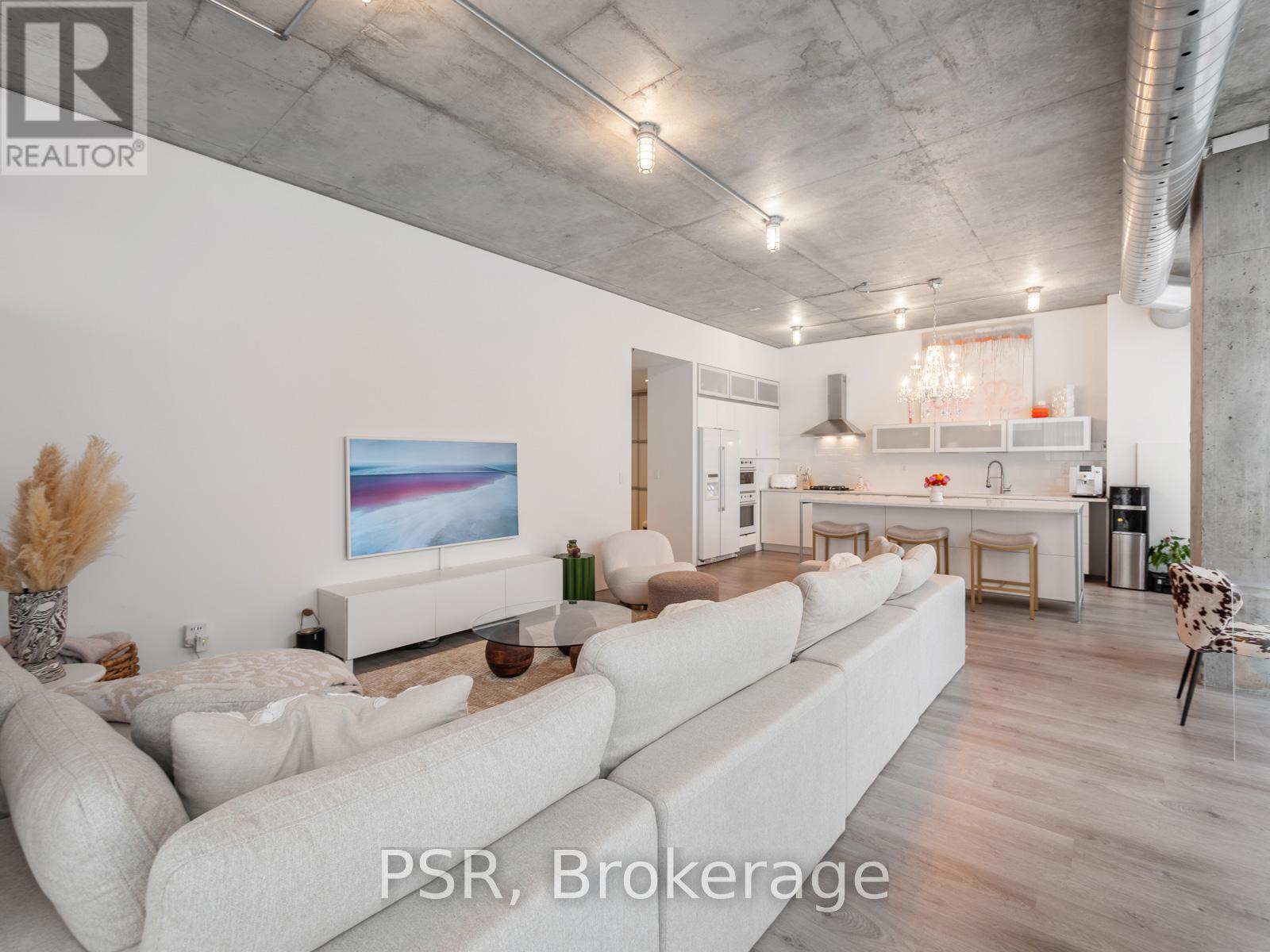 313 - 60 Bathurst Street, Toronto (niagara), Ontario