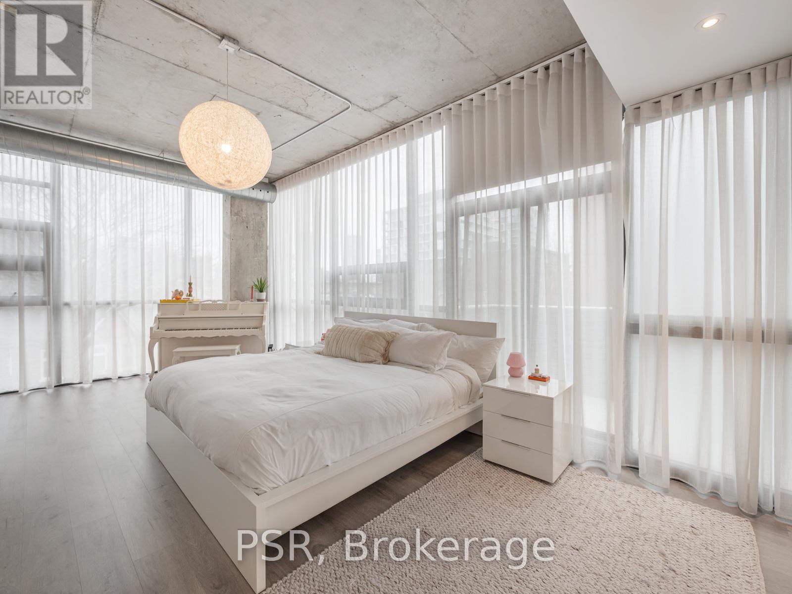 313 - 60 Bathurst Street, Toronto (niagara), Ontario