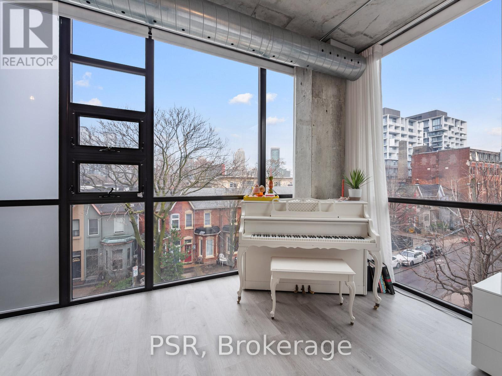 313 - 60 Bathurst Street, Toronto (niagara), Ontario