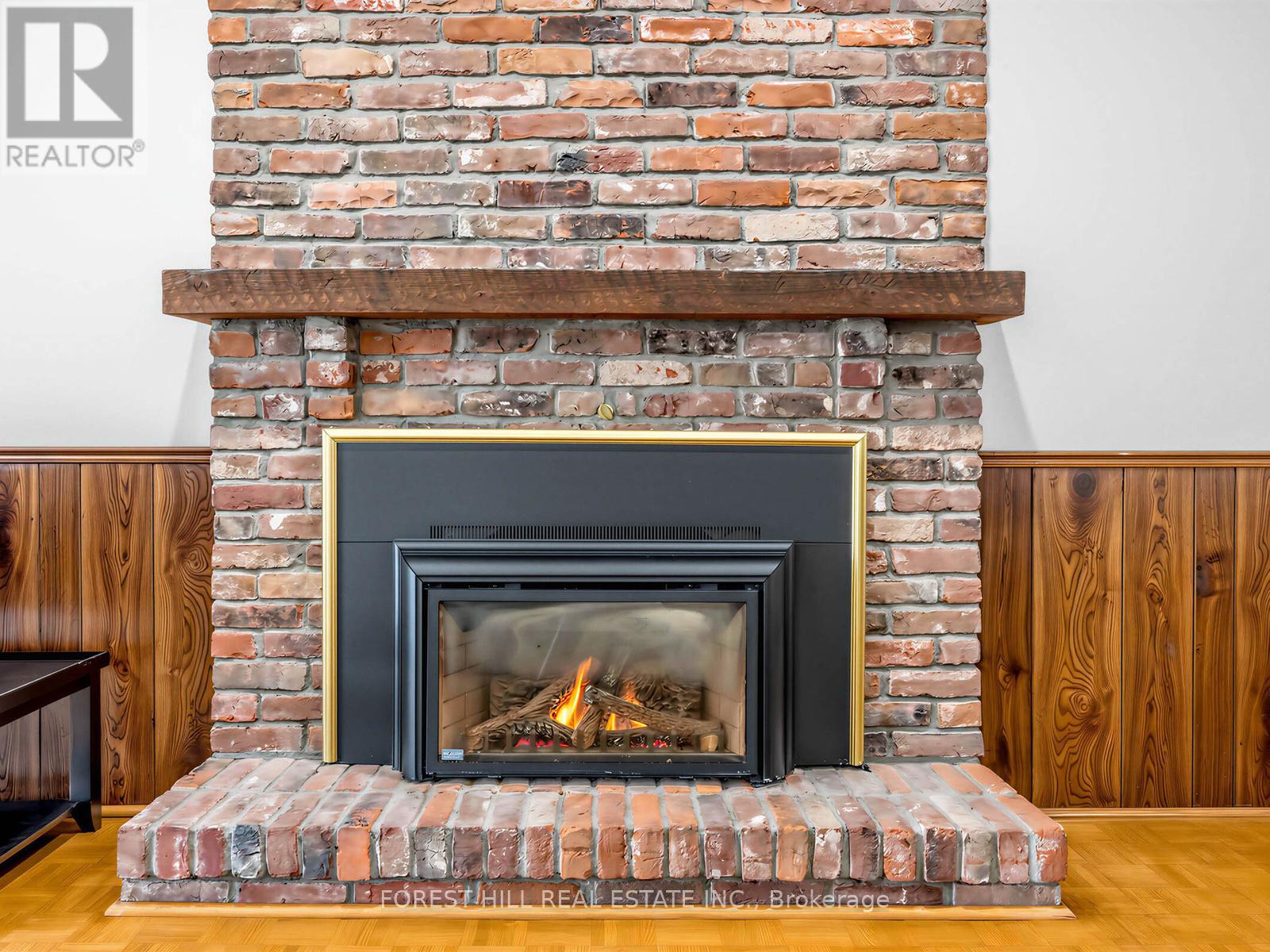 32 Saddletree Drive, Toronto (bayview Woods-steeles), Ontario