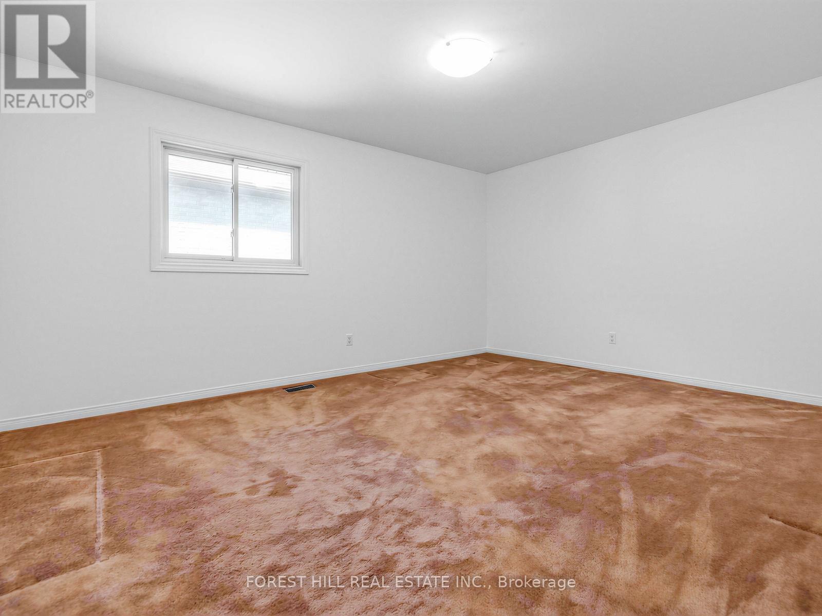 32 Saddletree Drive, Toronto (bayview Woods-steeles), Ontario