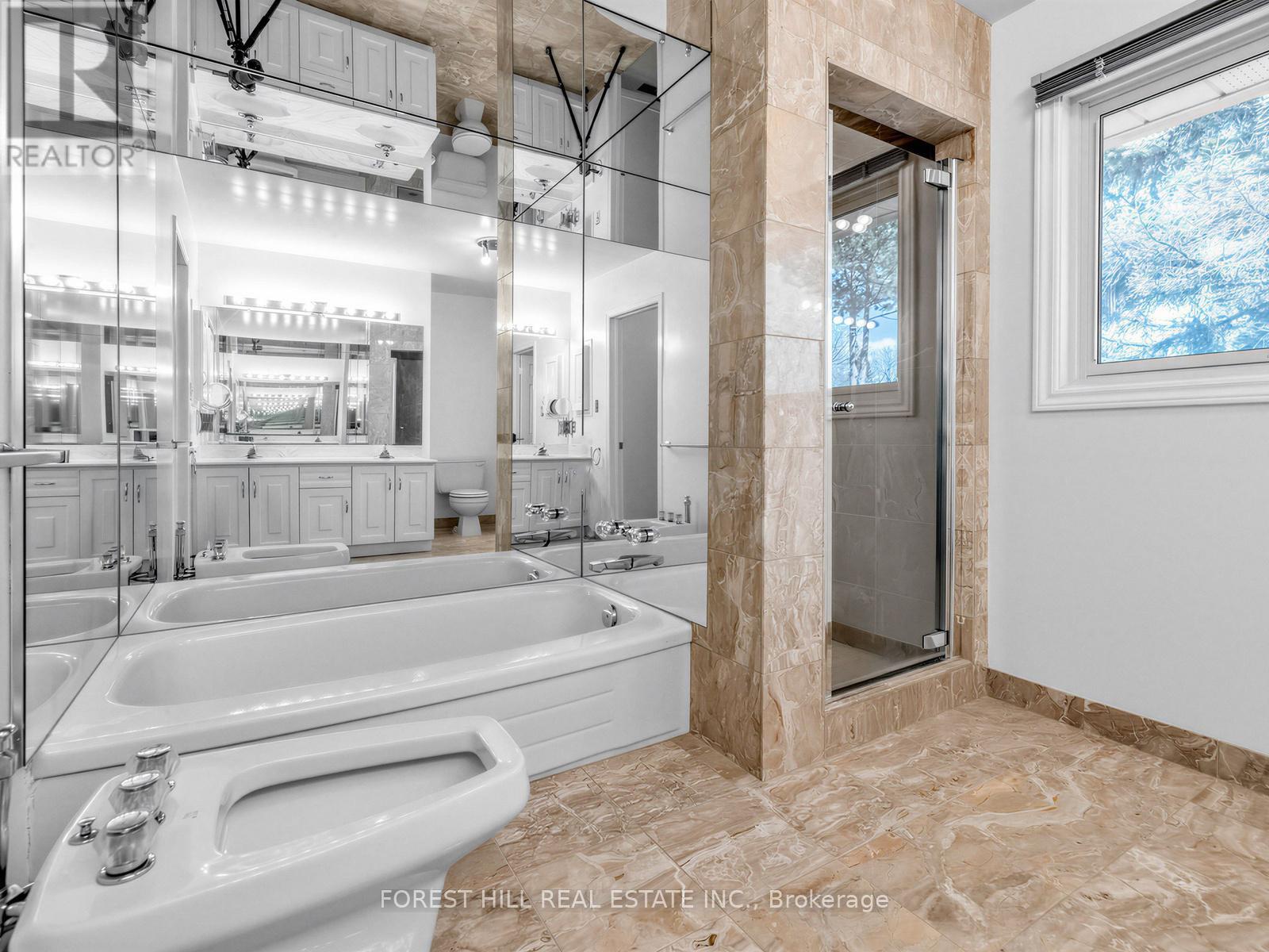 32 Saddletree Drive, Toronto (bayview Woods-steeles), Ontario