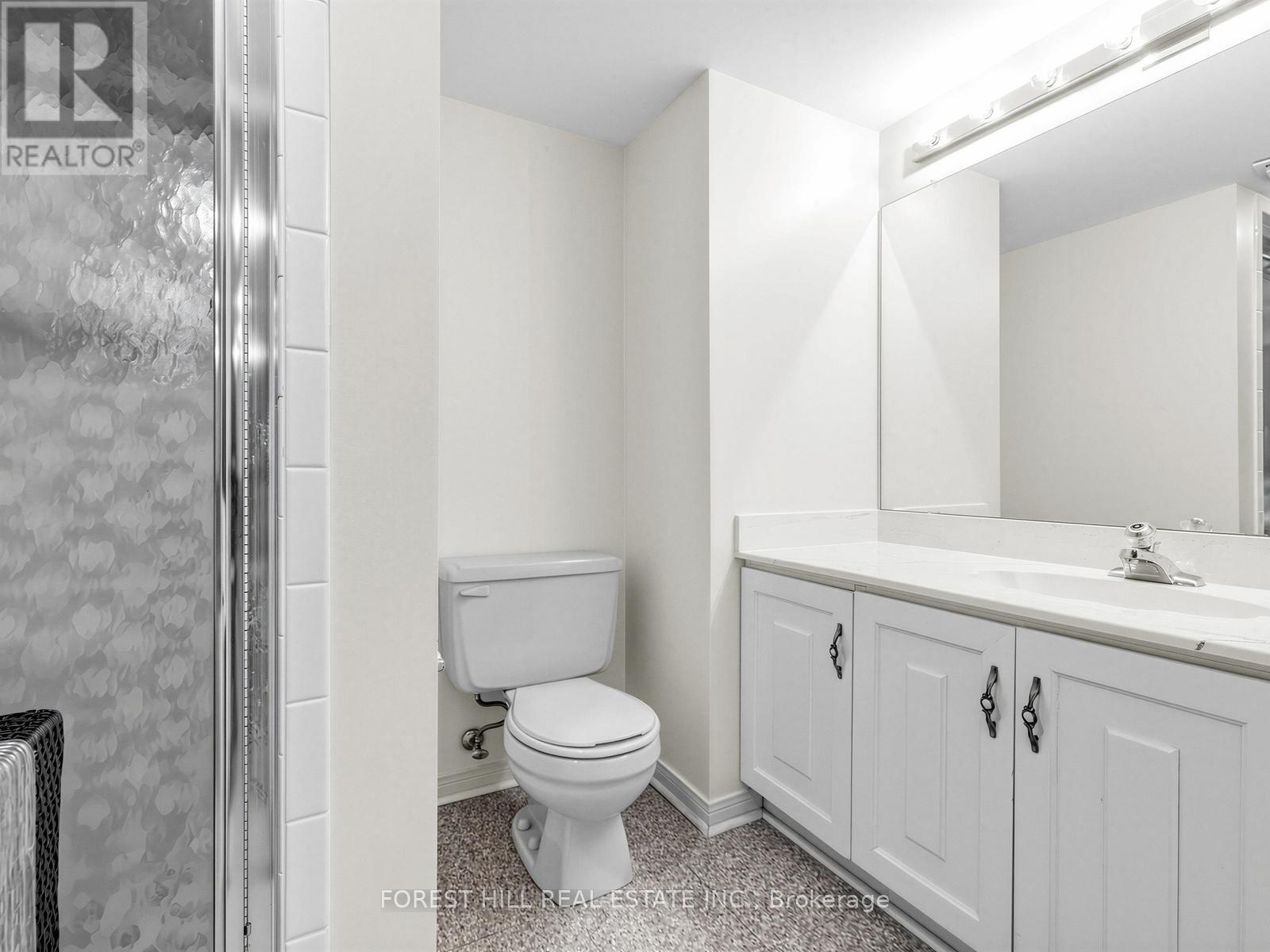 32 Saddletree Drive, Toronto (bayview Woods-steeles), Ontario