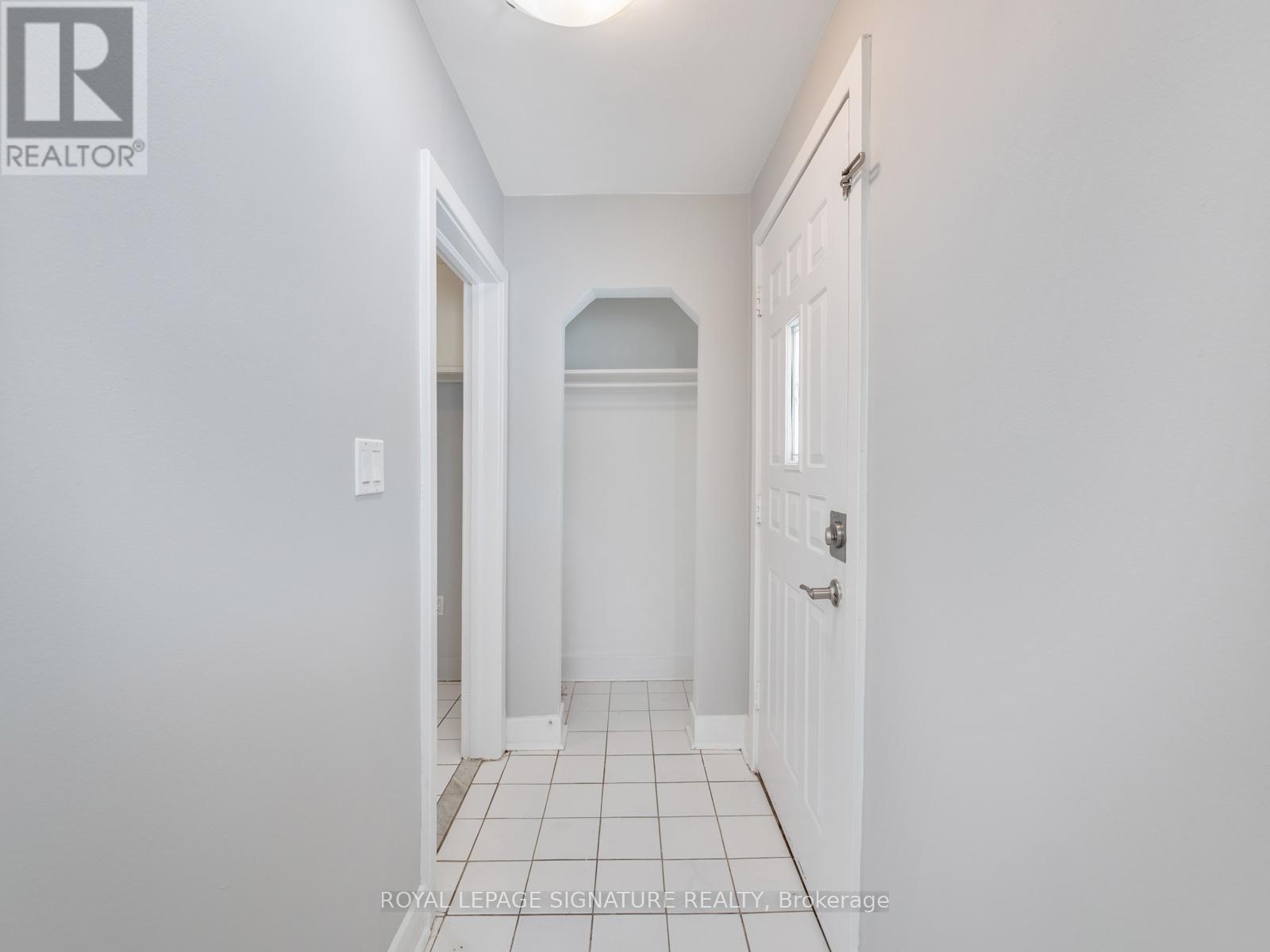 27 King High Avenue, Toronto (clanton Park), Ontario