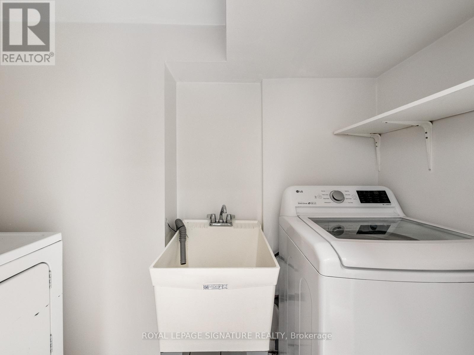 27 King High Avenue, Toronto (clanton Park), Ontario