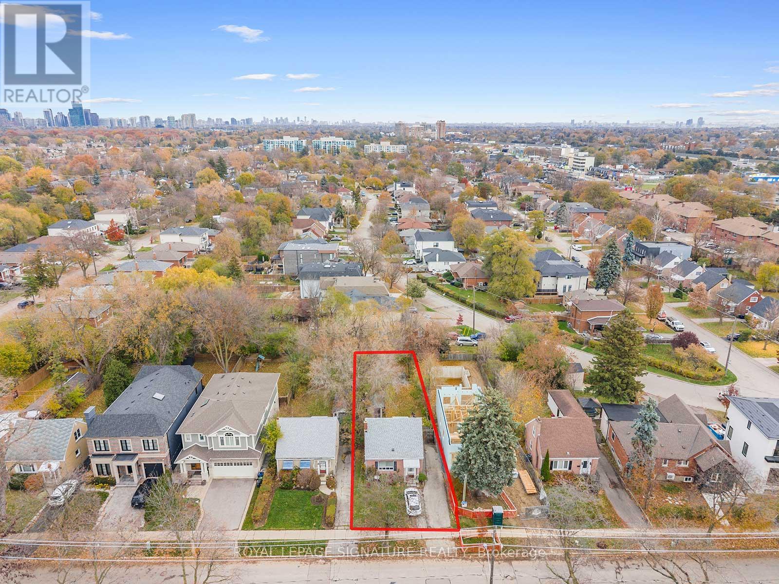 27 King High Avenue, Toronto (clanton Park), Ontario