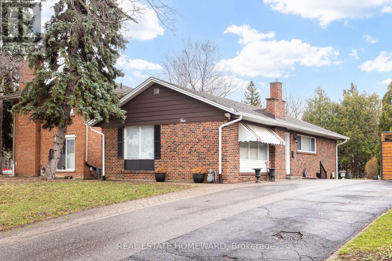 4 Moorecroft Crescent, Toronto (ionview), Ontario