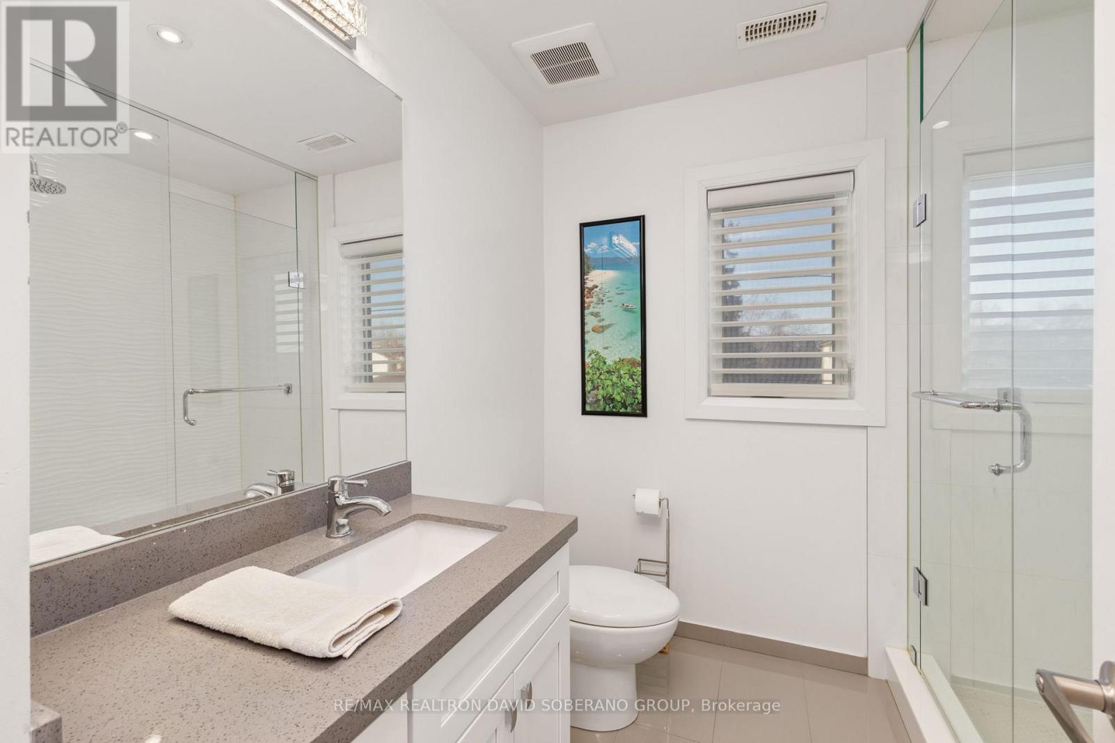 105 Winston Park Boulevard, Toronto (downsview-roding-cfb), Ontario