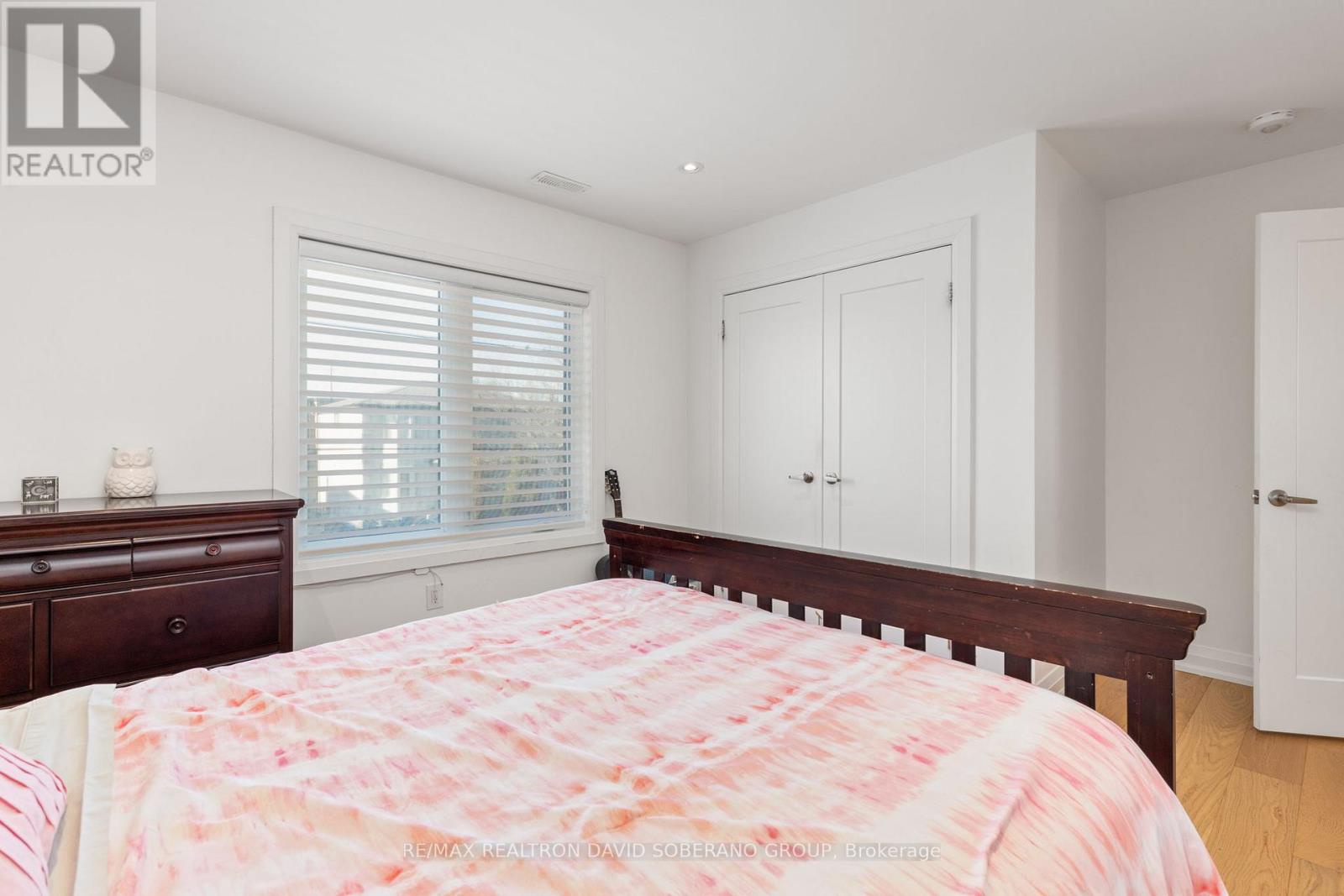 105 Winston Park Boulevard, Toronto (downsview-roding-cfb), Ontario