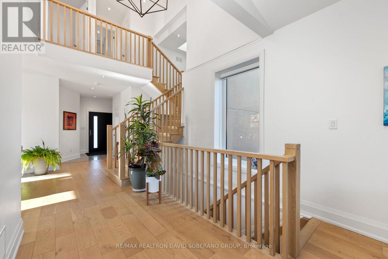 105 Winston Park Boulevard, Toronto (downsview-roding-cfb), Ontario