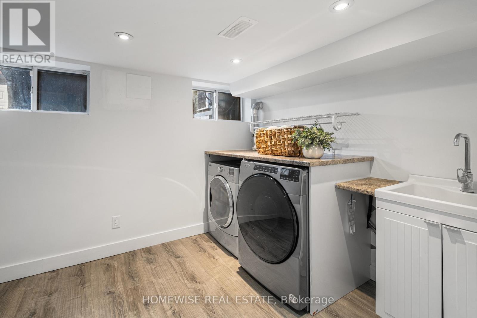 220 Robina Avenue, Toronto (oakwood Village), Ontario