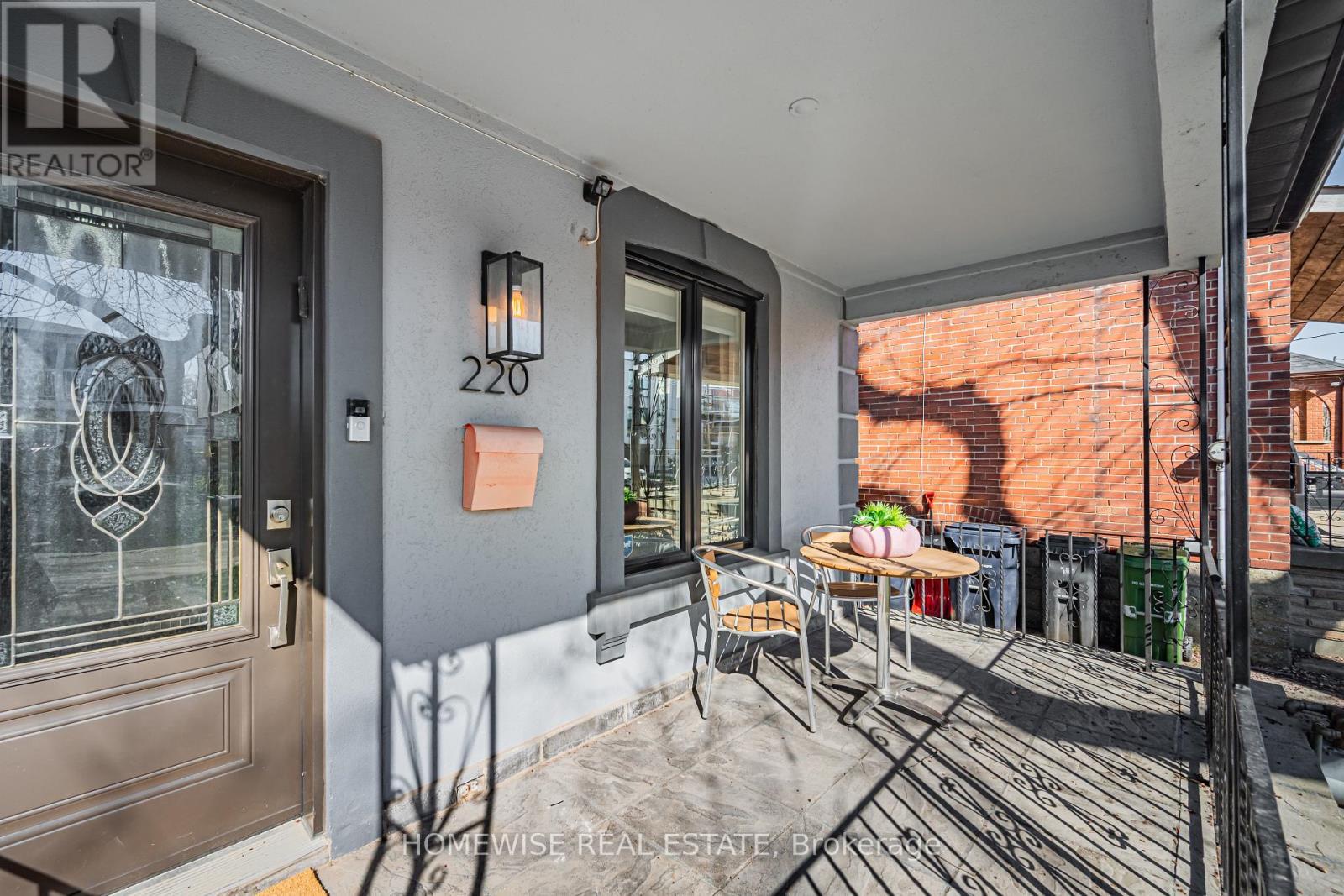 220 Robina Avenue, Toronto (oakwood Village), Ontario