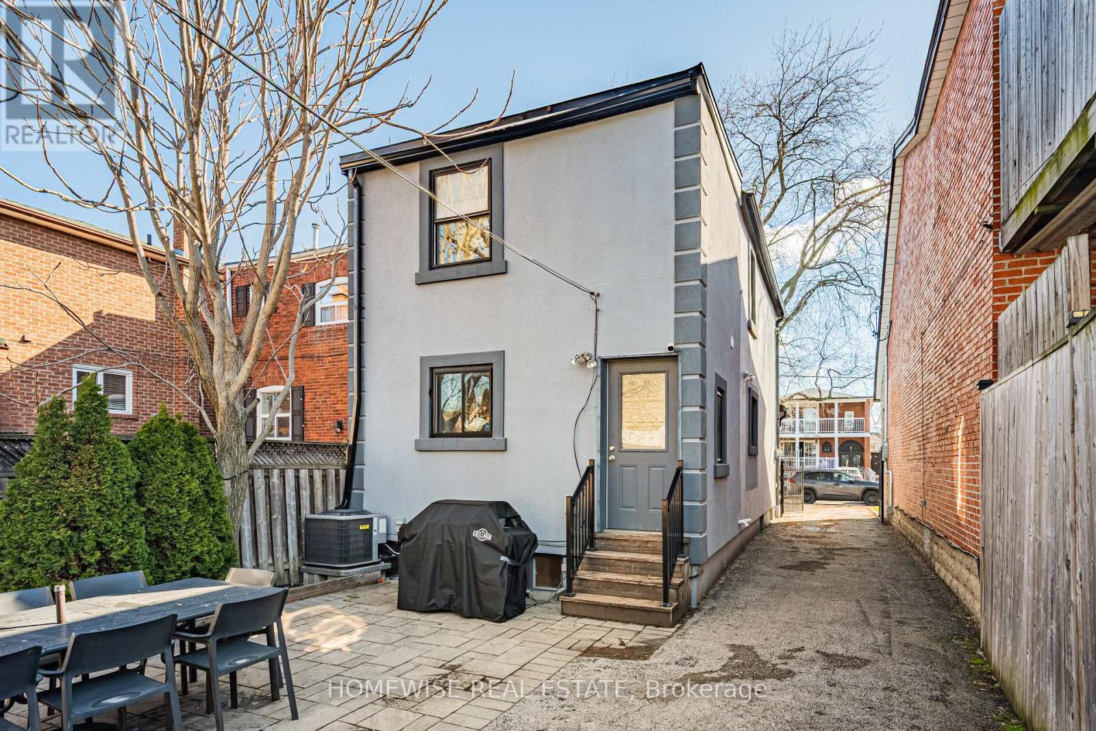 220 Robina Avenue, Toronto (oakwood Village), Ontario