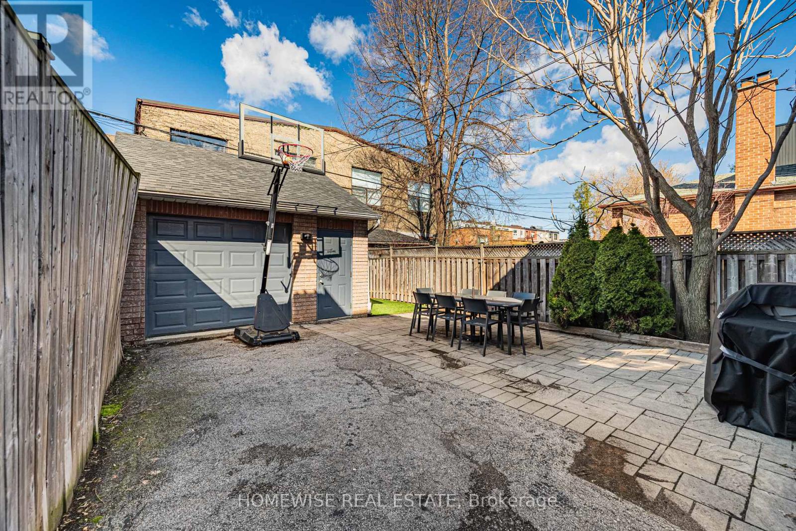 220 Robina Avenue, Toronto (oakwood Village), Ontario