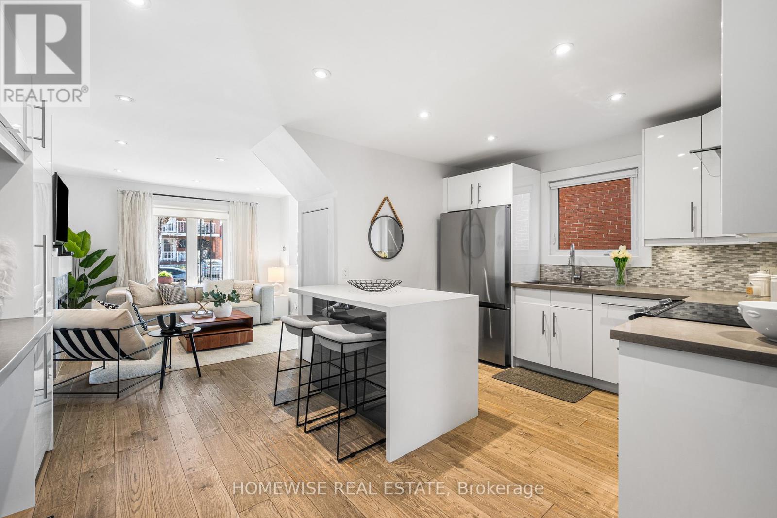 220 Robina Avenue, Toronto (oakwood Village), Ontario