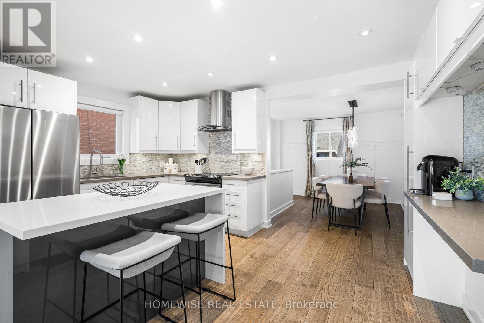 220 Robina Avenue, Toronto (oakwood Village), Ontario