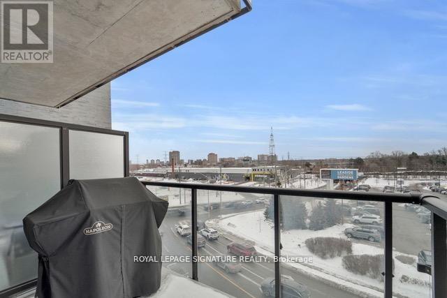 408 - 25 Malcolm Road, Toronto (leaside), Ontario