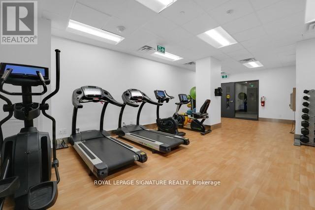 408 - 25 Malcolm Road, Toronto (leaside), Ontario