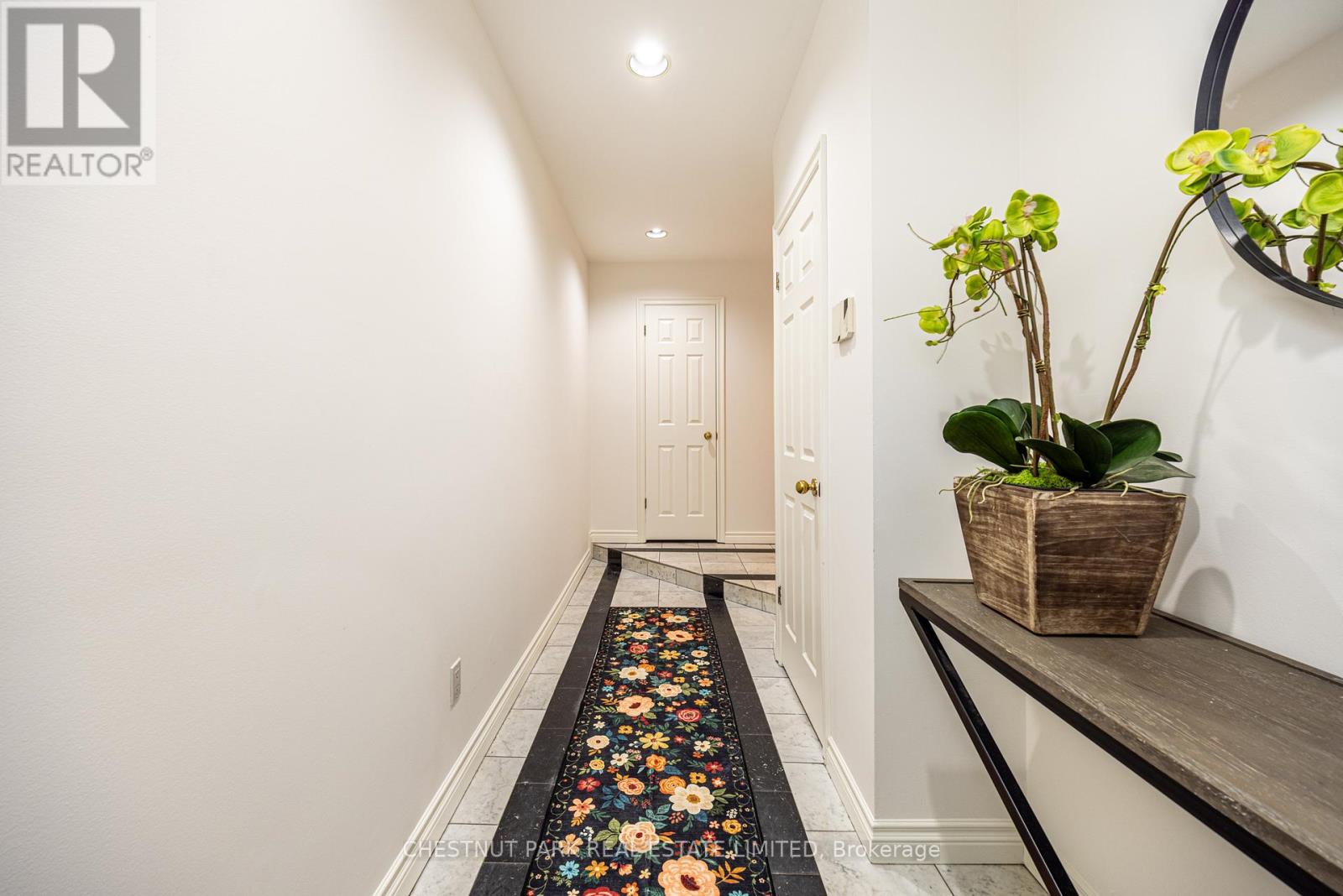 263 Erskine Avenue, Toronto (mount Pleasant East), Ontario