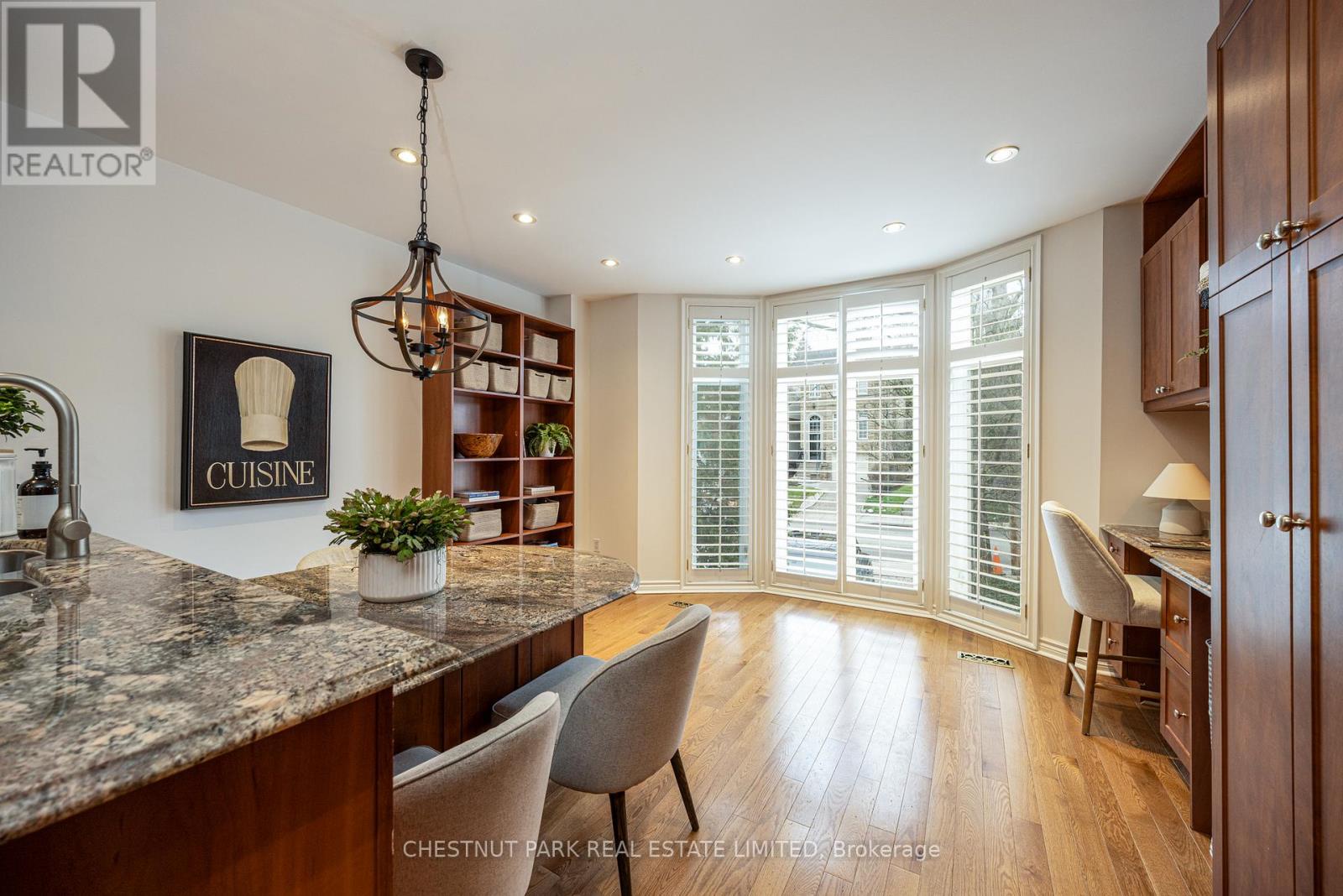 263 Erskine Avenue, Toronto (mount Pleasant East), Ontario