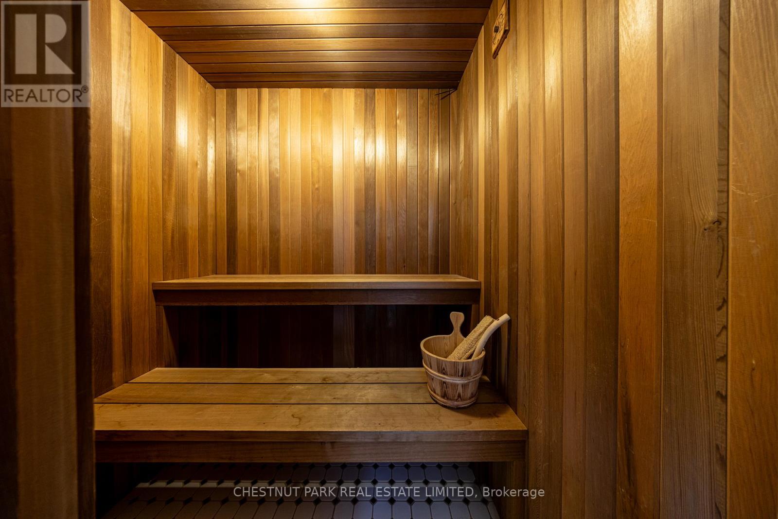 263 Erskine Avenue, Toronto (mount Pleasant East), Ontario