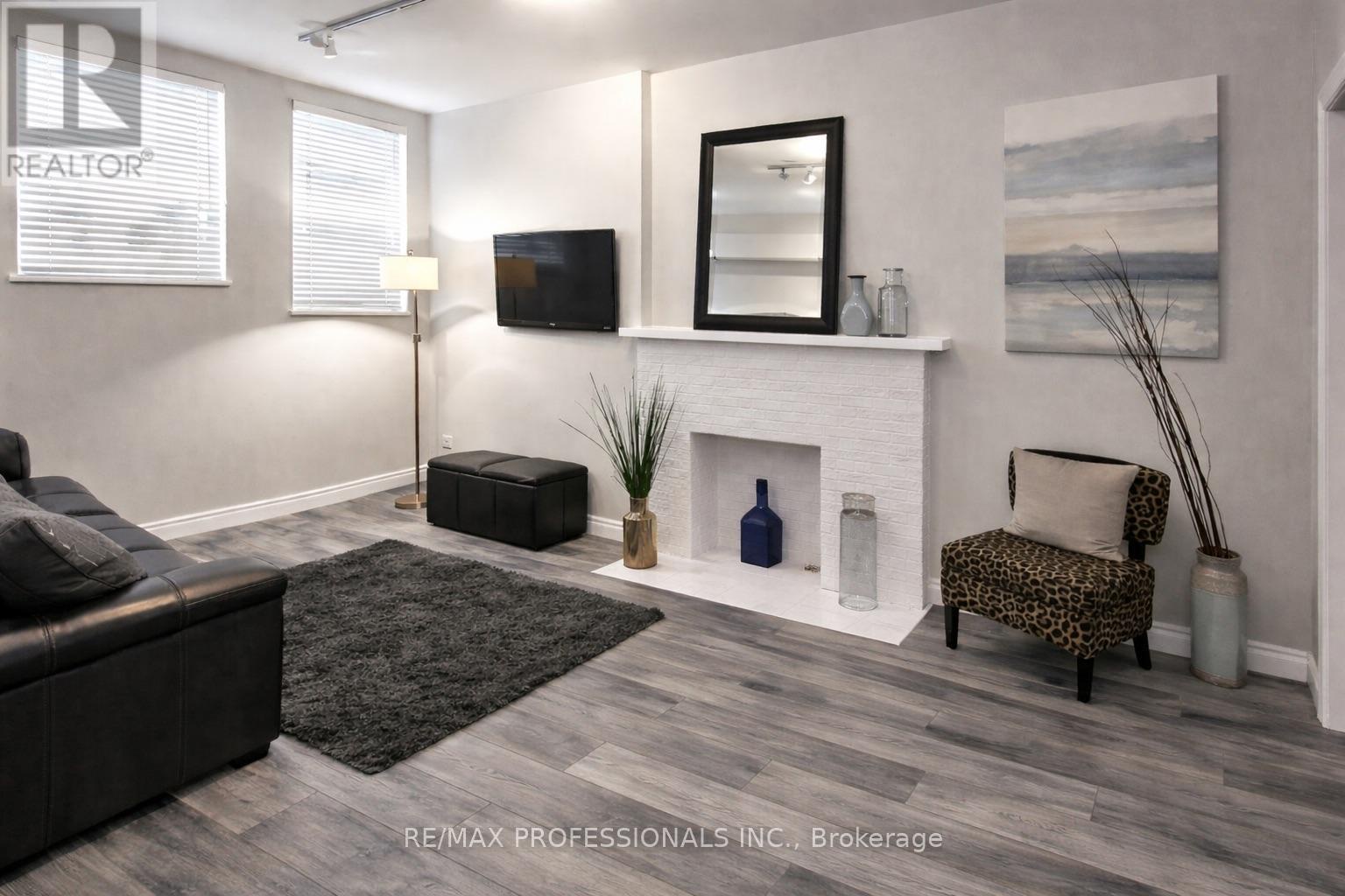 105 - 412 Jarvis Street, Toronto (church-yonge Corridor), Ontario