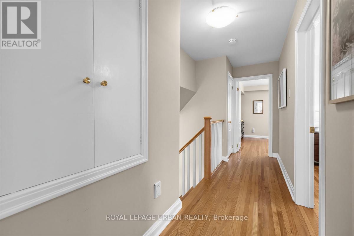 10 Kenewen Court, Toronto (victoria Village), Ontario