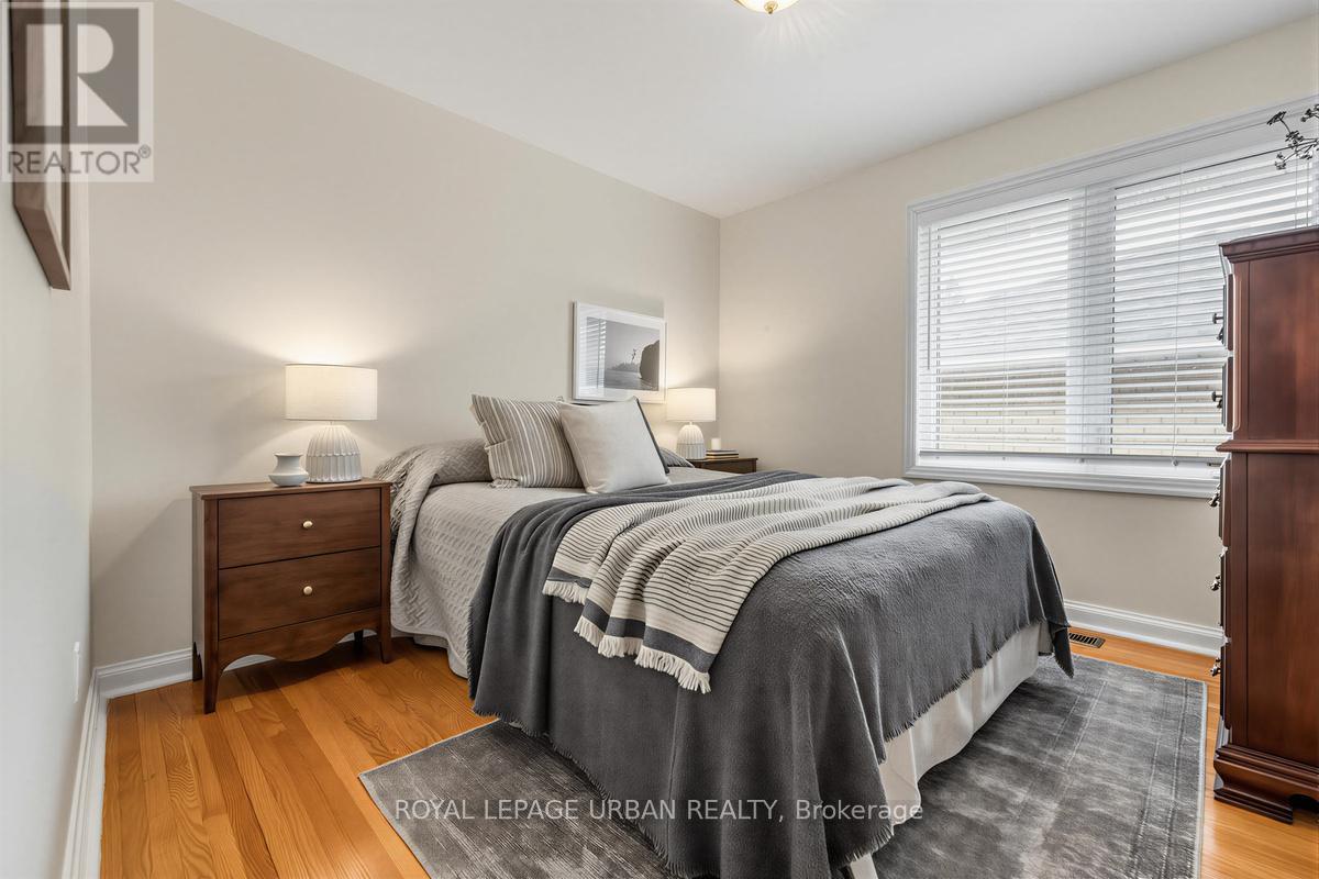 10 Kenewen Court, Toronto (victoria Village), Ontario