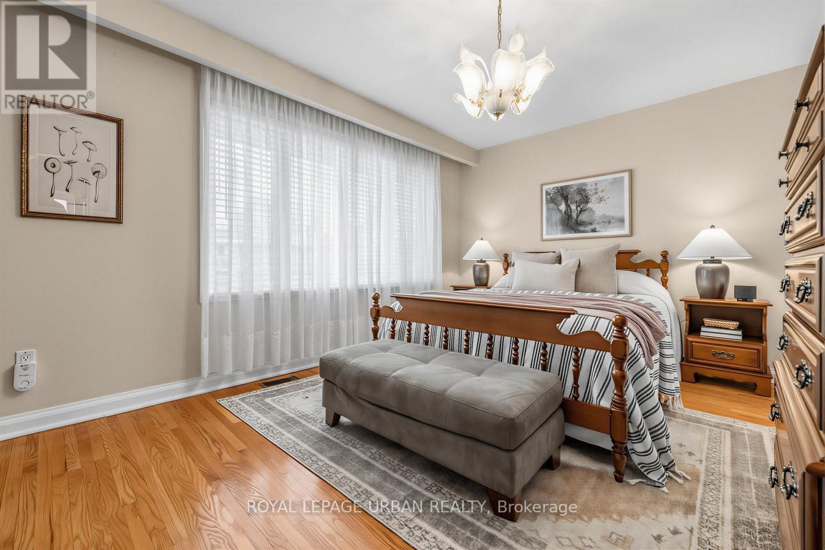 10 Kenewen Court, Toronto (victoria Village), Ontario