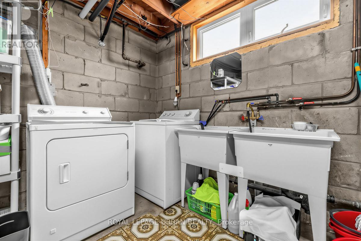 10 Kenewen Court, Toronto (victoria Village), Ontario