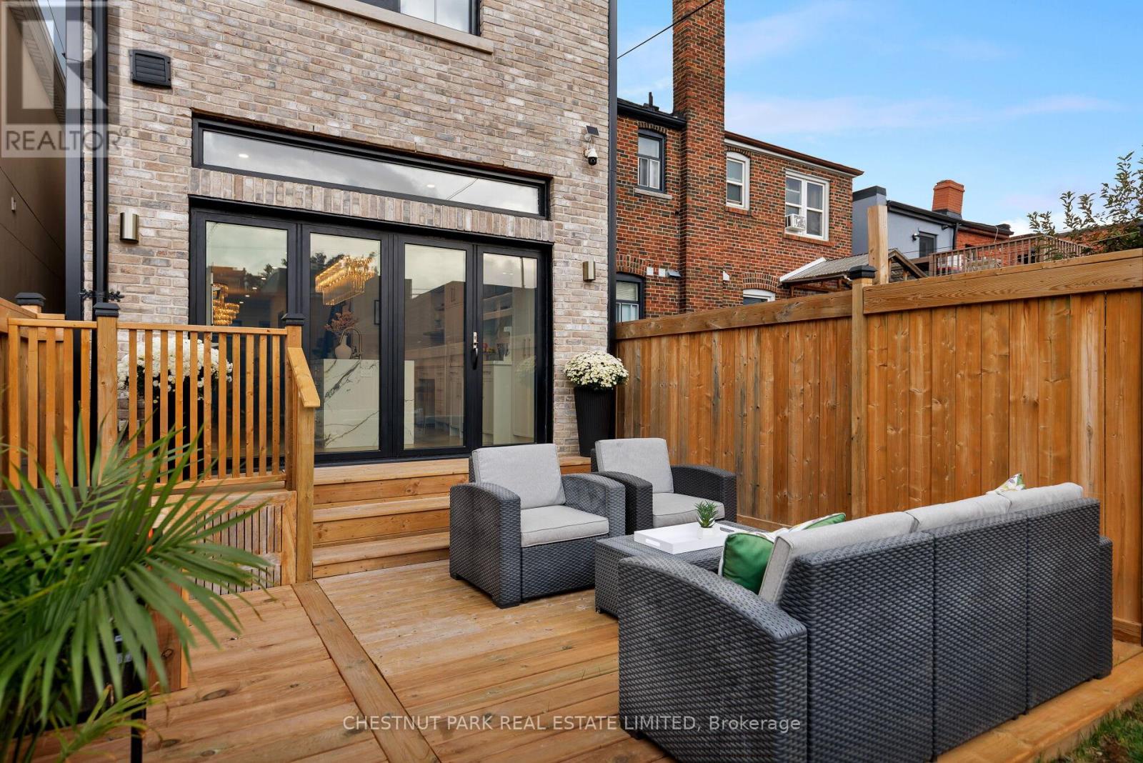 269 Euclid Avenue, Toronto (trinity-bellwoods), Ontario