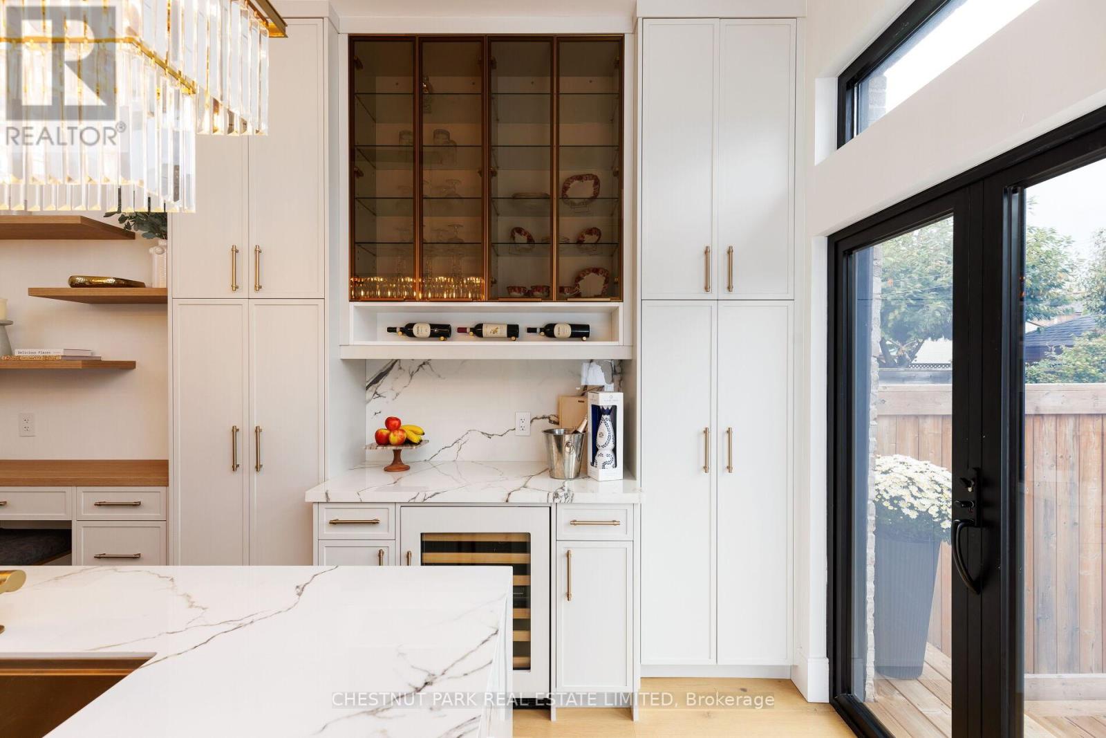 269 Euclid Avenue, Toronto (trinity-bellwoods), Ontario