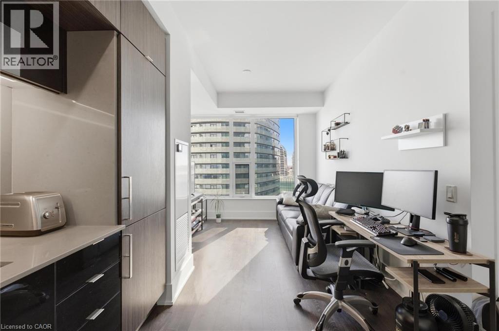 10 York Street Unit# 5512, Toronto, Ontario